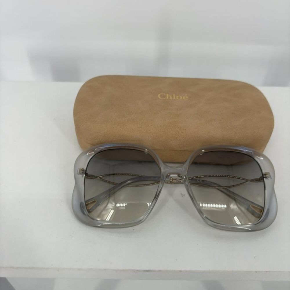 Chloe Classic Sunglasses with Case
